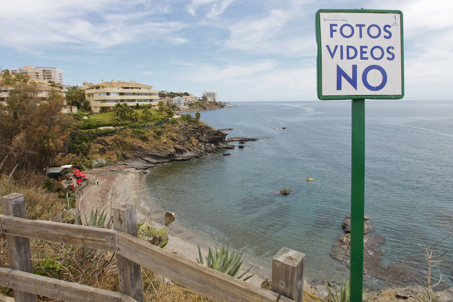 Así han sido las labores para reflotar la plataforma encallada en Benalmádena