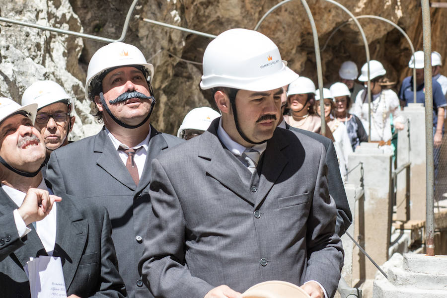 Las visitas teatralizadas del Caminito del Rey, en imágenes