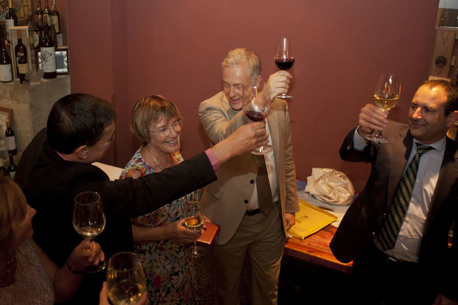 Liz Parry recibe la Medalla del Imperio Británico