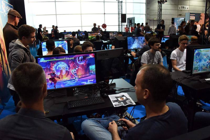 El &#039;Esports World Convention&#039; reúne a más de 200 jugadores profesionales de todo el mundo
