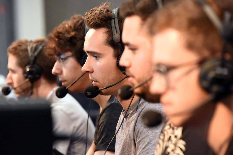 El &#039;Esports World Convention&#039; reúne a más de 200 jugadores profesionales de todo el mundo