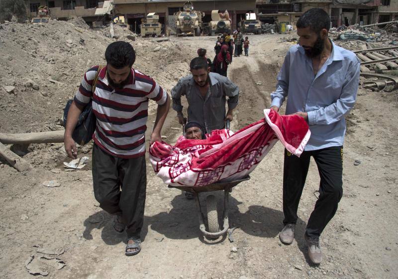 El califato arroja la toalla en Mosul y sus dirigentes han trasladado su centro de operaciones a Tal Afar, situada a 65 km de la capital.