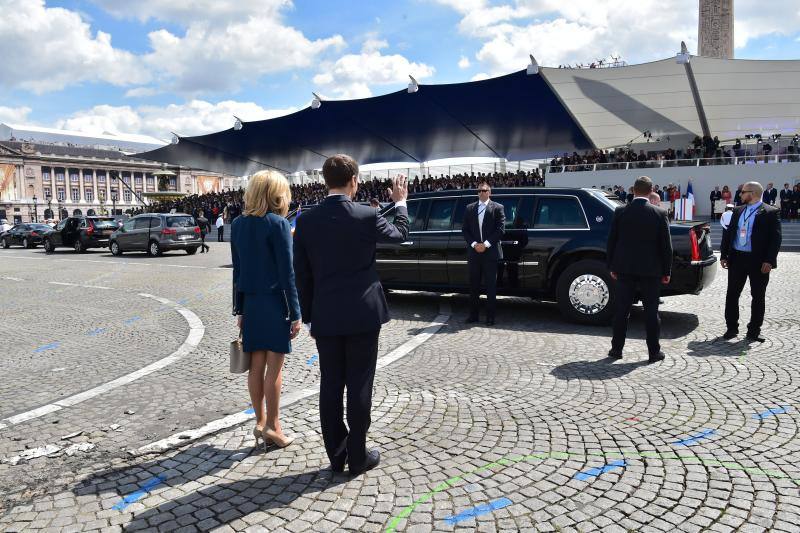 La Fiesta Nacional francesa contó con la asistencia del presidente de los Estados Unidos en conmemoración del centenario de la entrada de Estados Unidos en la Primera Guerra Mundial junto a Francia y al resto de los aliados.