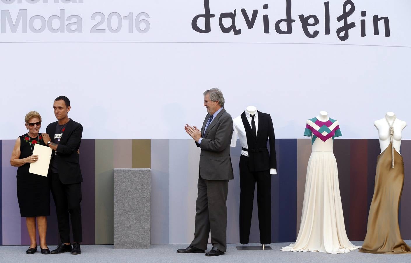 El mundo de la cultura se rinde al diseñador