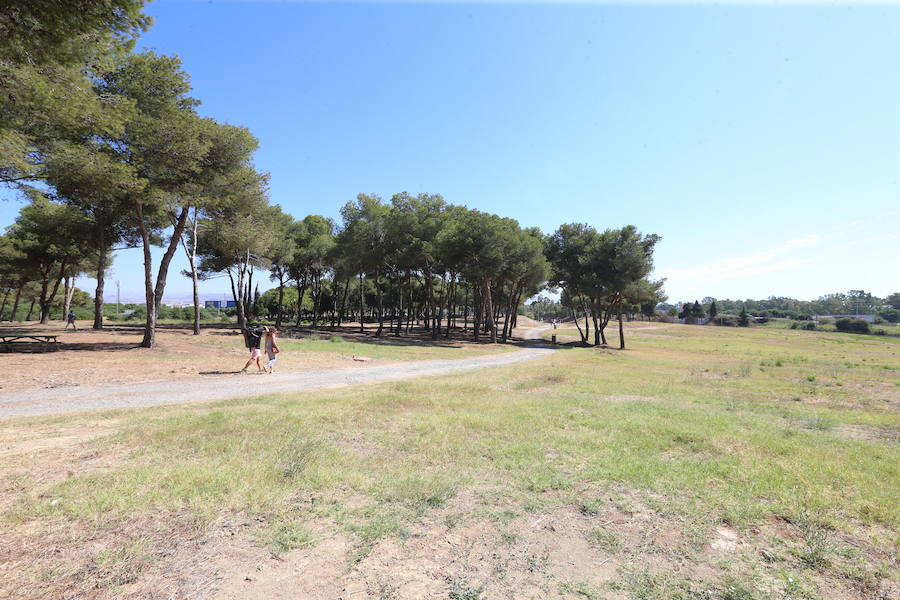 El recinto, que no contará con vigilancia, estará abierto las 24 horas y dispone de una veintena de mesas y papeleras para hacer picnic 