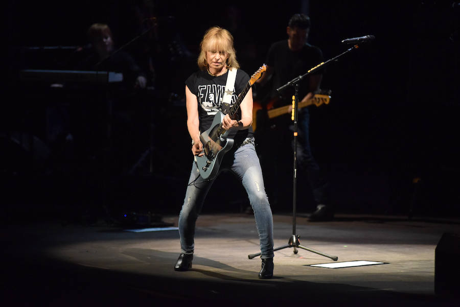 The Pretenders realizaron un despliegue musical capitaneado por el guitarreo descomunal de sus integrantes y, por encima de todo, de una Chrissie Hynde sexagenaria que recordó en Starlite por qué esta banda angloamericana comenzó a triunfar allá en los finales de los años 70.