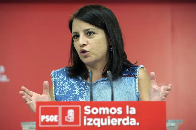 La número dos del PSOE, Adriana Lastra, ayer en la sede del PSOE. :: b. puig / EFE