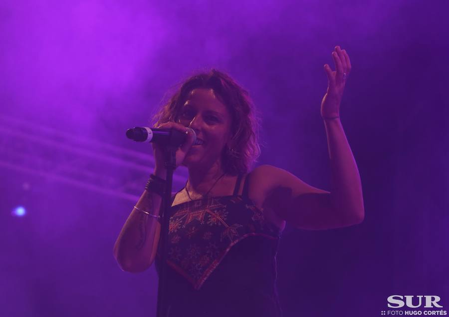 El grupo malagueño puso la música a la inauguración de la feria