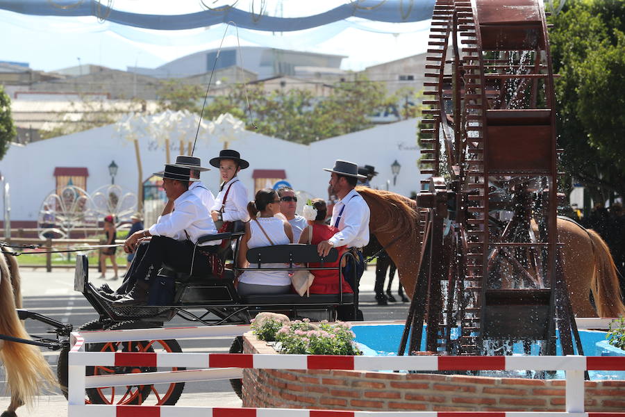 Así se vive la feria de día en el Cortijo de Torres