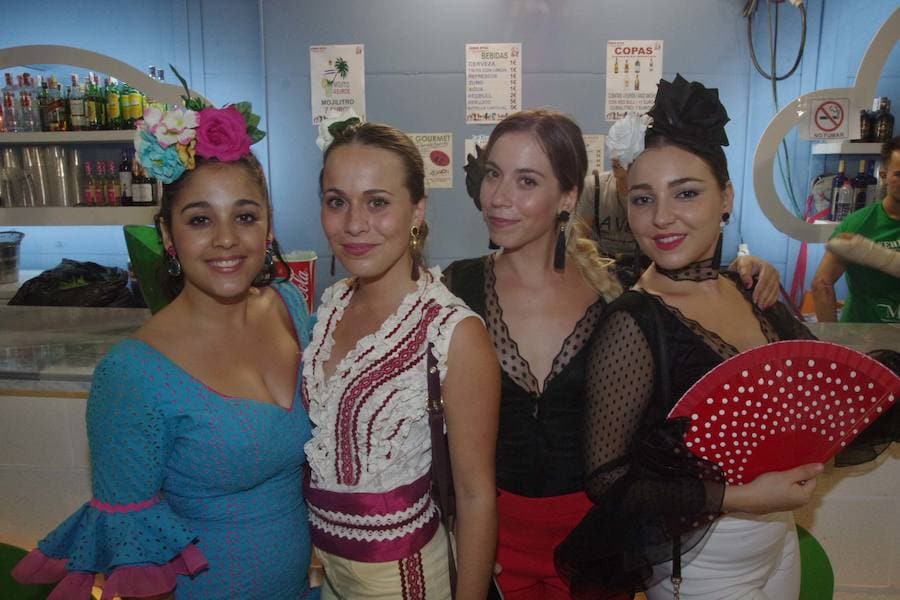 Mónica Campóo, Miriam Pineda, Mari Ángeles Pineda y Cristina Madrid.