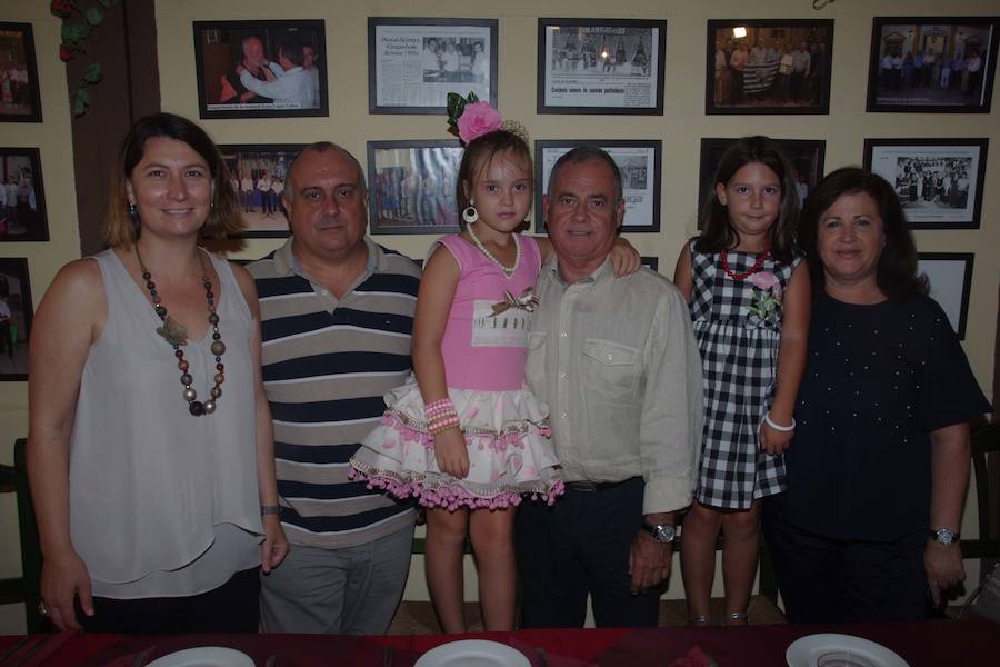 Familias Gil y Plata.