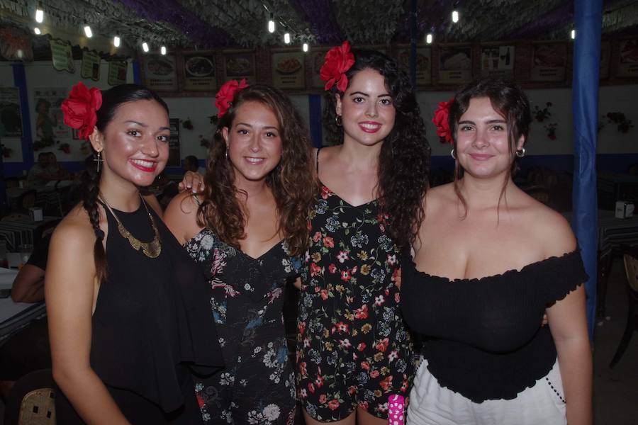 Nara Vidal, Elina Sanz, Candela Mancebo y Raquel Pacheco.