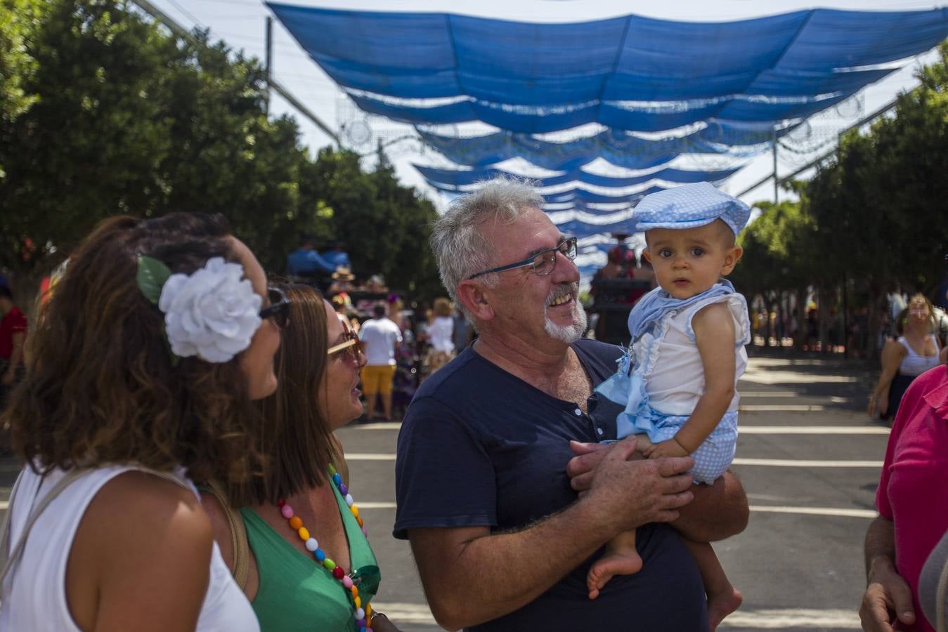 Una fiesta de día en Cortijo de Torres en la que caben todas las formas de entender la Feria de Málaga