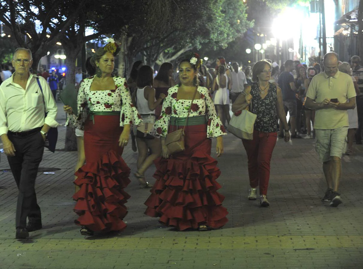 Las mejores fotos del viernes noche en el Real de la Feria de Málaga