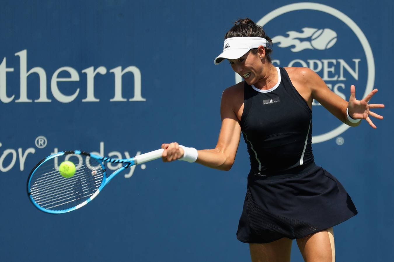 Garbiñe Muguruza ha ganado el Masters 1000 de Cincinnati ante Simona Halep (6-1 y 6-0)