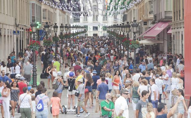 La Costa del Sol triplica su población en verano
