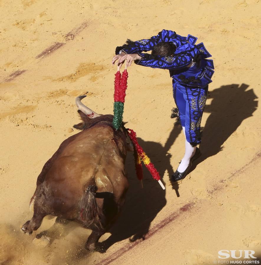 El diestro corta 2 orejas en el último toro de su carrera en una Goyesca en la que destacaron Perera y Cayetano a pie y el rejoneador Diego Ventura