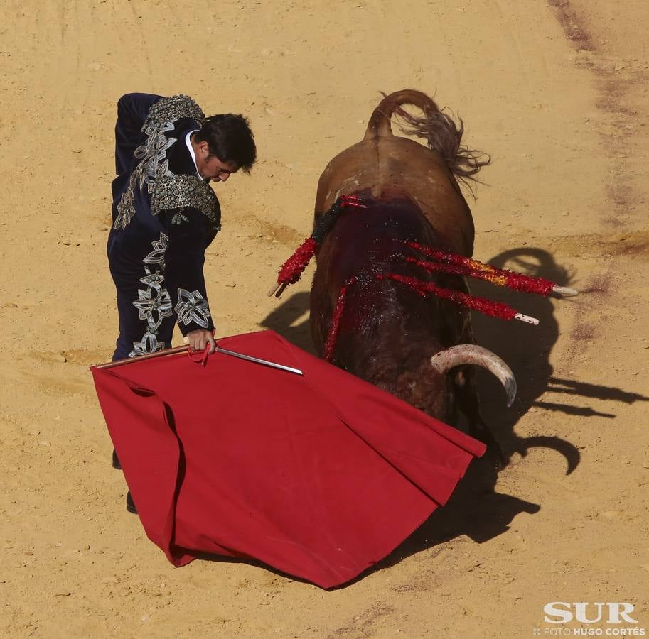 El diestro corta 2 orejas en el último toro de su carrera en una Goyesca en la que destacaron Perera y Cayetano a pie y el rejoneador Diego Ventura