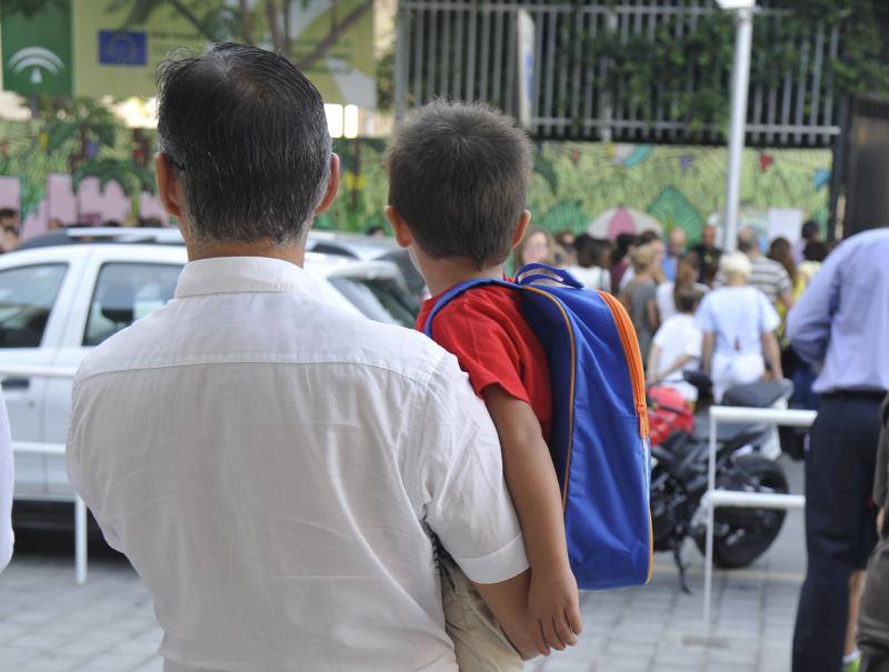 El nuevo curso comienza para más de 155.000 alumnos de Infantil y Primaria