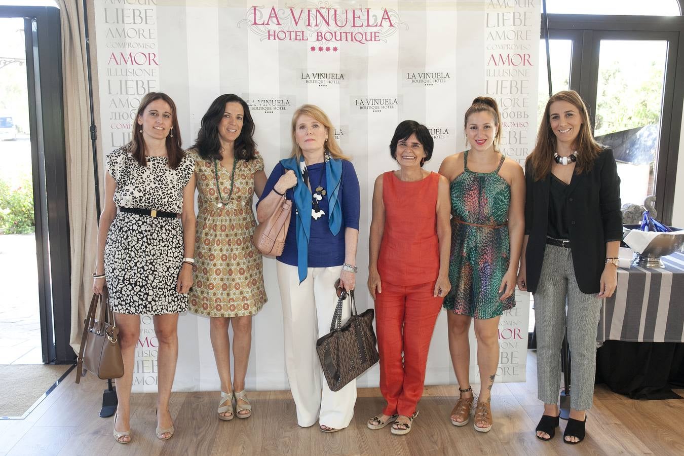 Yolanda Quedasa, Mercedes González, Isabel Hurley, Tecla Lumbreras, Marina Hernández y Zoila Martín.