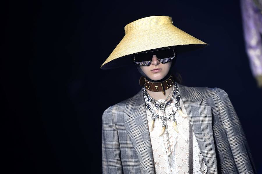 La firma italiana presenta su nueva colección Primavera-Verano durante la semana de la moda de Milán 