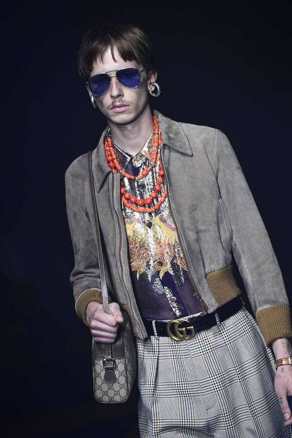 La firma italiana presenta su nueva colección Primavera-Verano durante la semana de la moda de Milán 