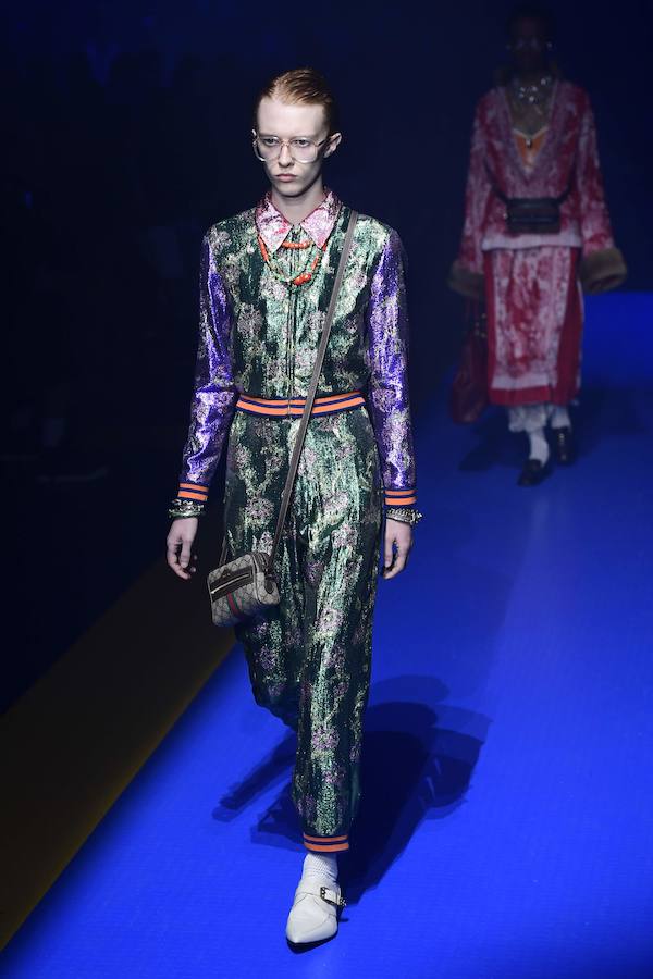 La firma italiana presenta su nueva colección Primavera-Verano durante la semana de la moda de Milán 