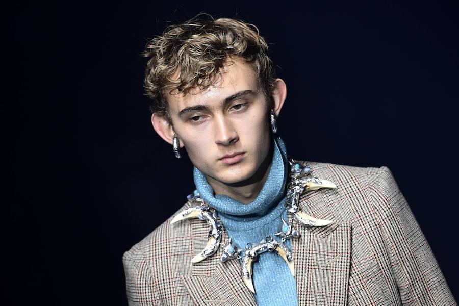 La firma italiana presenta su nueva colección Primavera-Verano durante la semana de la moda de Milán 