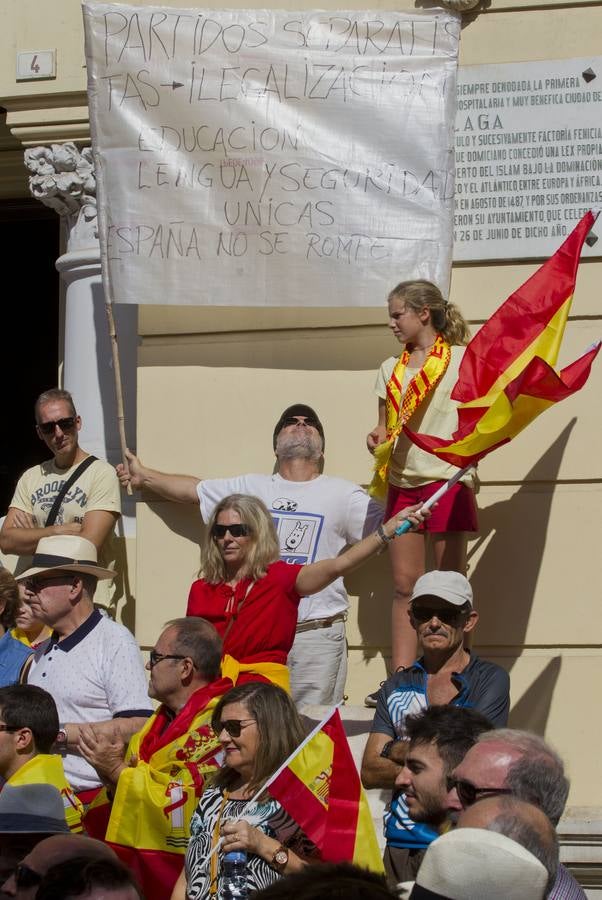 Cerca de un millar de personas acuden a una convocatoria de la Fundación Deanes bajo el lema 'España Somos Todos'