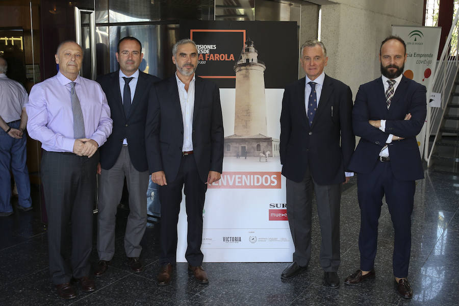 El suplemento se convierte en un estimulante recorrido por la transformación de la ciudad en los últimos 200 años