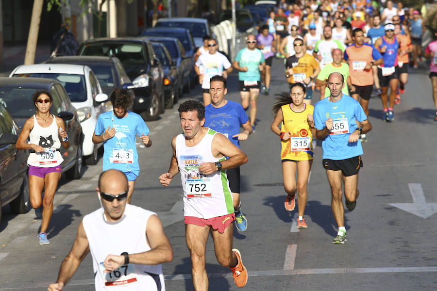 En su quinta edición, la prueba urbana ha llegado a los 800 corredores