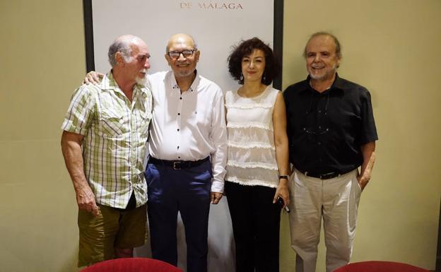 Pepe Ponce, Diego Rodríguez Vargas, Victoria Abón y Antonio Abad, en el Ateneo de Málaga. 