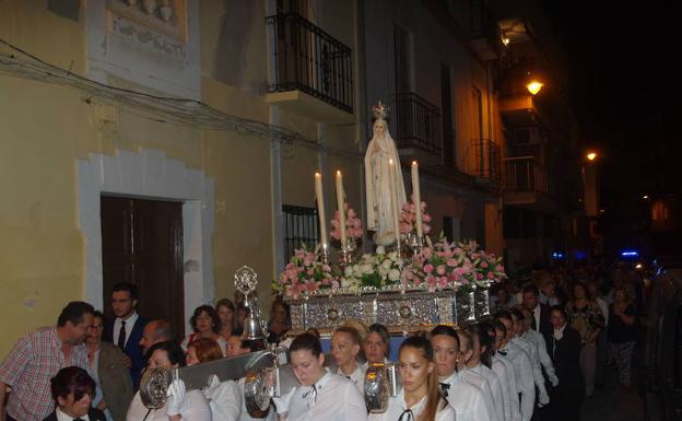 Procesión de la Virgen de Fátima