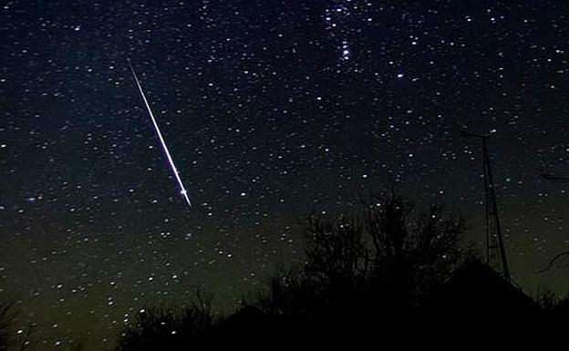 Este sábado, podrás ver la lluvia de Oriónidas, procedentes del cometa Halley, en su máximo esplendor