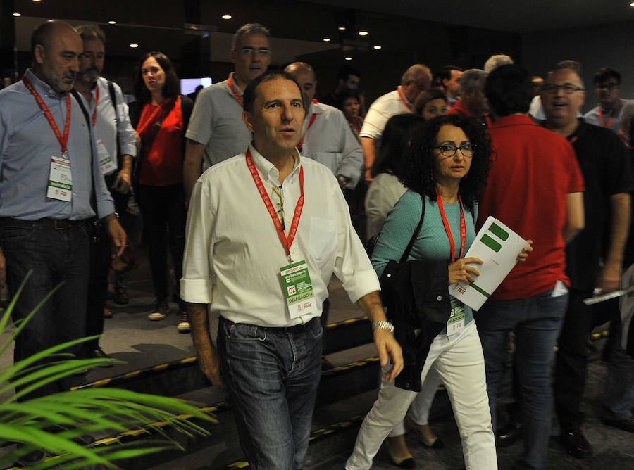 José Luis Ruiz Espejo sustituye a Miguel Ángel Heredia como secretario general del partido en Málaga