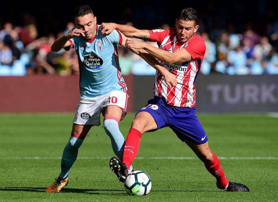 El Atlético de Madrid vence por 0-1 en Balaídos ante un Celta que no pierde cara al encuentro, con un juego muy intenso. La imagen del choque es la grada cerrada a cerca de 8.000 aficionados al club vigués.