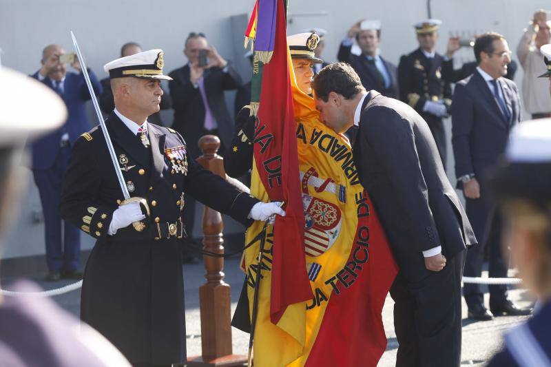 Fotos de la jura de bandera civil en el portaaviones Juan carlos I en Málaga (V)