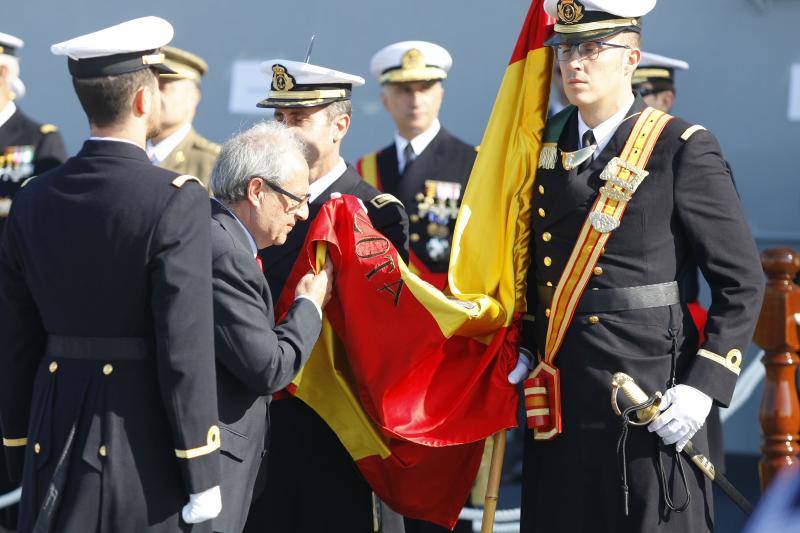 Fotos de la jura de bandera civil en el portaaviones Juan carlos I en Málaga (VI)