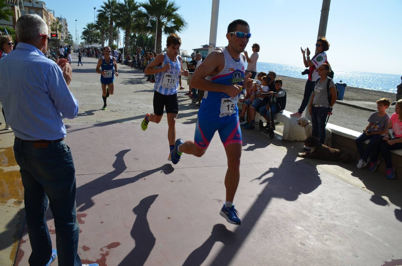 La octava edición de la Media Maratón de Rincón de la Victoria, en fotos
