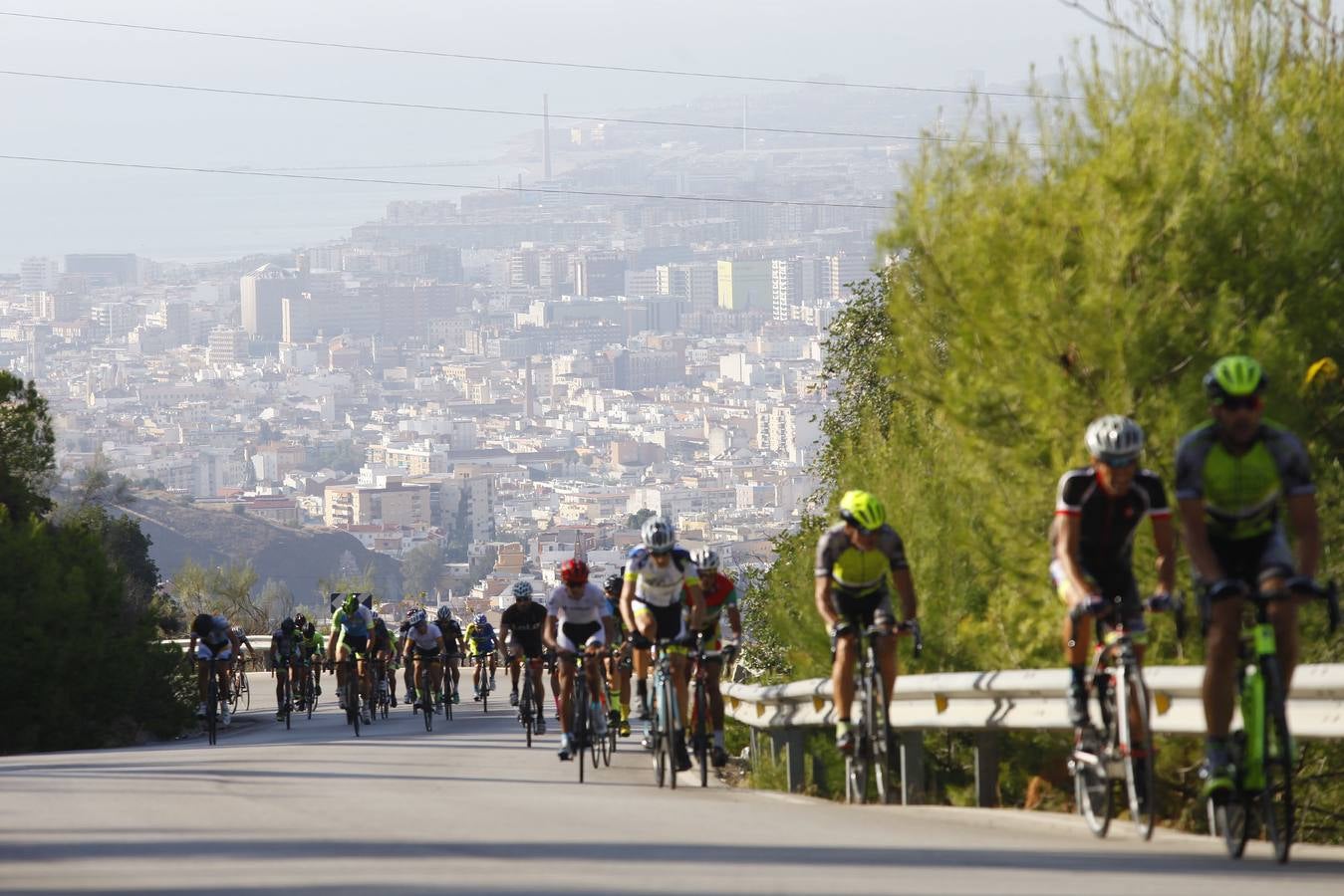 La tradicional prueba se celebró este domingo con la participación de más de 250 ciclistas