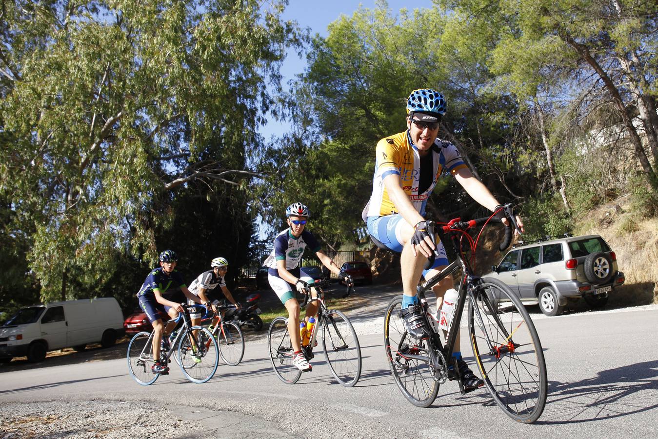 La tradicional prueba se celebró este domingo con la participación de más de 250 ciclistas