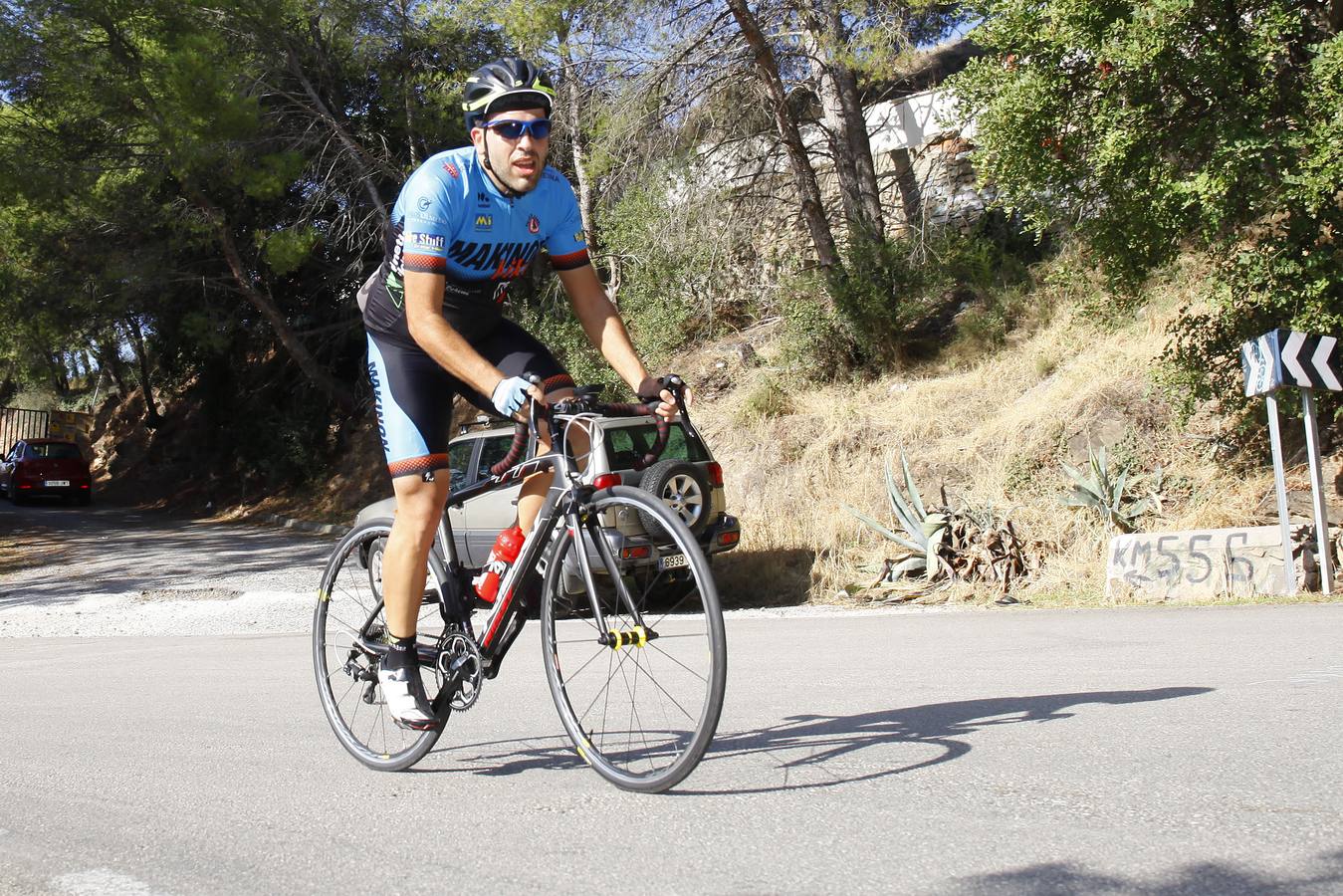 La tradicional prueba se celebró este domingo con la participación de más de 250 ciclistas