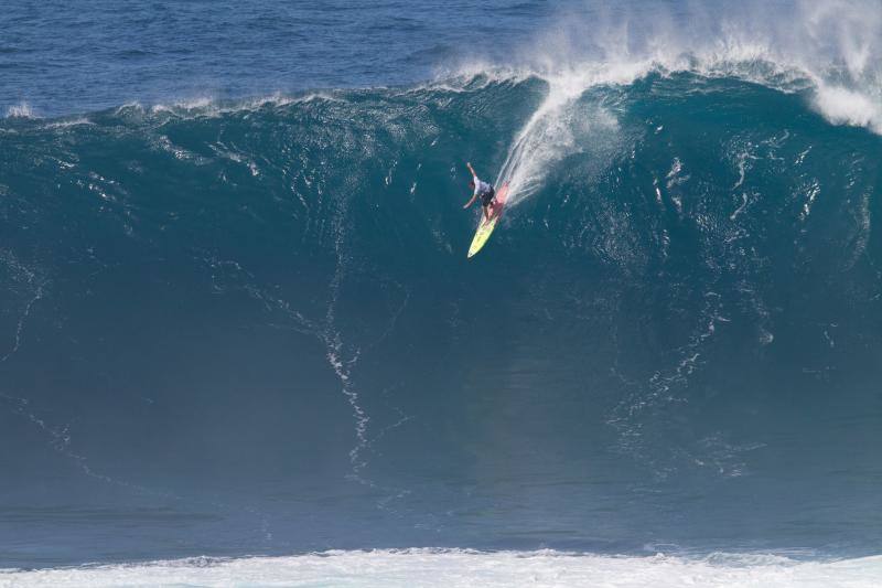 La playa de Supertubos en Penicha acoge el campeonato Rip Curl Pro Portugal, que es parte de la Liga Mundial de Surf (WSL).