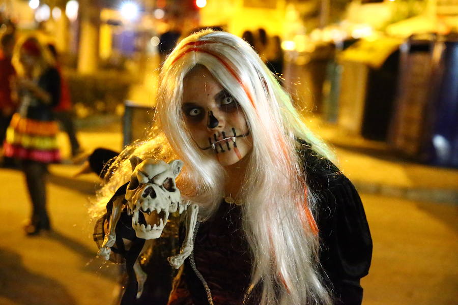 Esta zona de Málaga vivió un año más una noche terrorífica