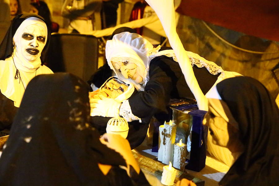 Esta zona de Málaga vivió un año más una noche terrorífica