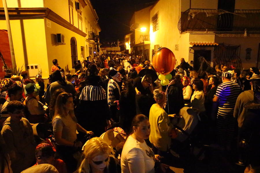 Esta zona de Málaga vivió un año más una noche terrorífica