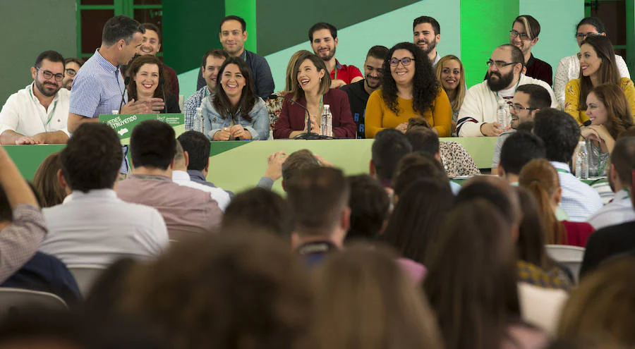 La granadina Mariola López h sido elegida nueva secretaria general de las Juventudes Socialistas de Andalucía