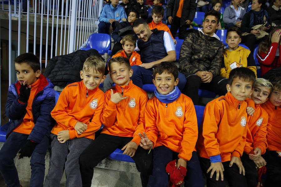 Unas 19.000 personas acudieron a La Rosaleda a presenciar el entrenamiento de la selección española de fútbol.