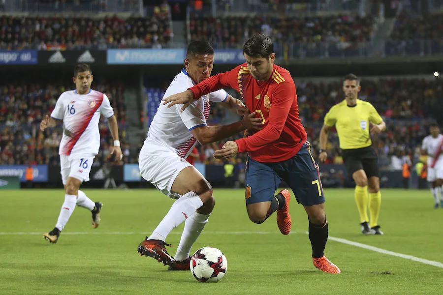 La Rosaleda puso el cartel de "completo" para el partido amistoso entre España y Costa Rica. 