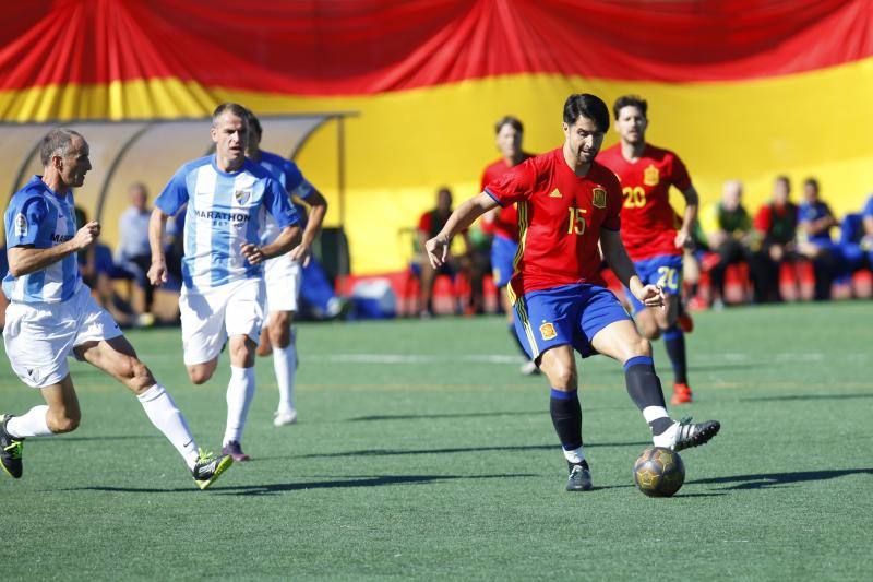 Fotos del partido entre exjugadores del Málaga Club de Fútbol y las Leyendas de la Selección Española